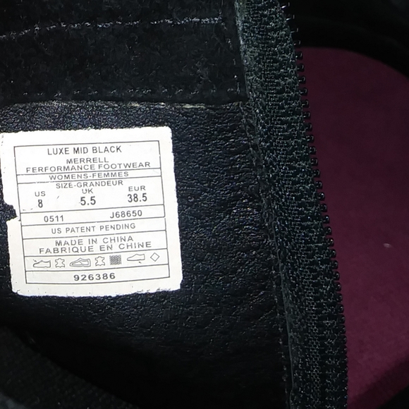 Merrell black leather boots. - Picture 7 of 7